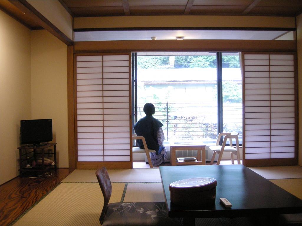 平野屋 3* 高山村